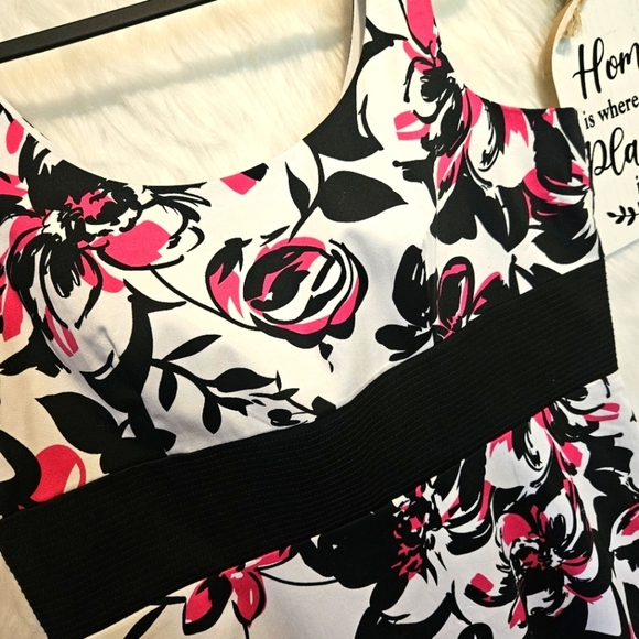 Laura Floral Banded Classic Midi Dress - Picture 3 of 5